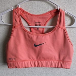 Nike Pro Sports Bra